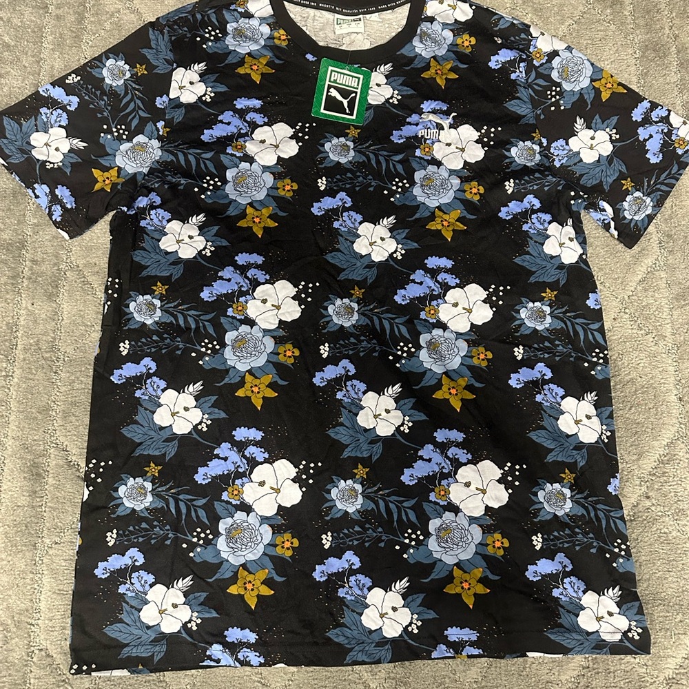 Puma Men Floral T-shirt Size Large